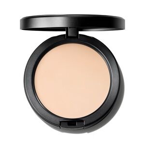 MAC Studio Fix Powder Plus Foundation in NC10 - NEW